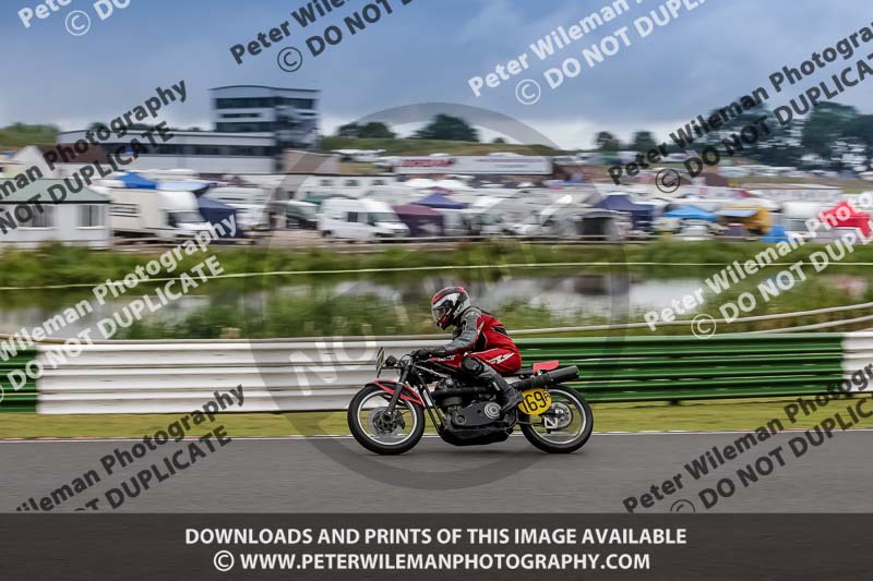 Vintage motorcycle club;eventdigitalimages;mallory park;mallory park trackday photographs;no limits trackdays;peter wileman photography;trackday digital images;trackday photos;vmcc festival 1000 bikes photographs